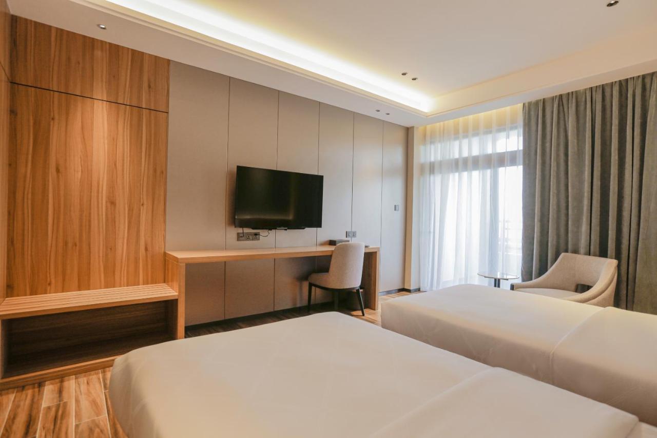 Hotel Casiana & Events Center Tagaytay Managed By Hii Tagaytay City Εξωτερικό φωτογραφία