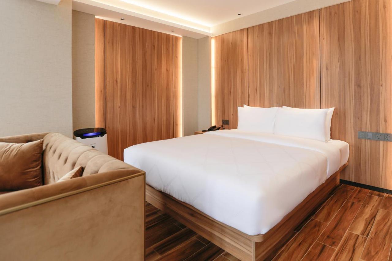 Hotel Casiana & Events Center Tagaytay Managed By Hii Tagaytay City Εξωτερικό φωτογραφία