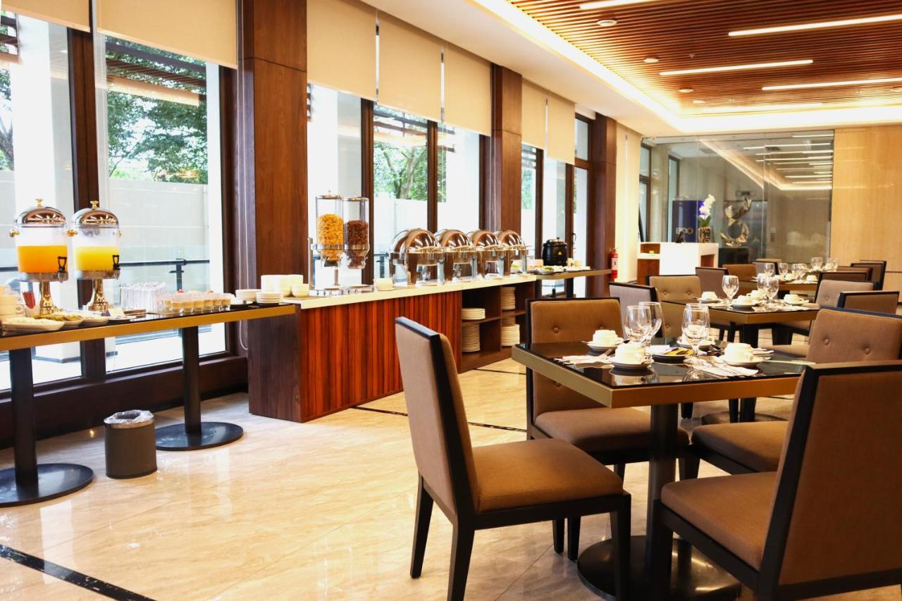 Hotel Casiana & Events Center Tagaytay Managed By Hii Tagaytay City Εξωτερικό φωτογραφία